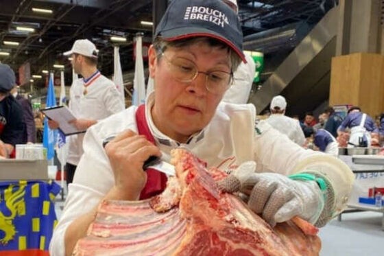 Salon de l&rsquo;agriculture 2024, médaille pour la bouchère de Guilliers